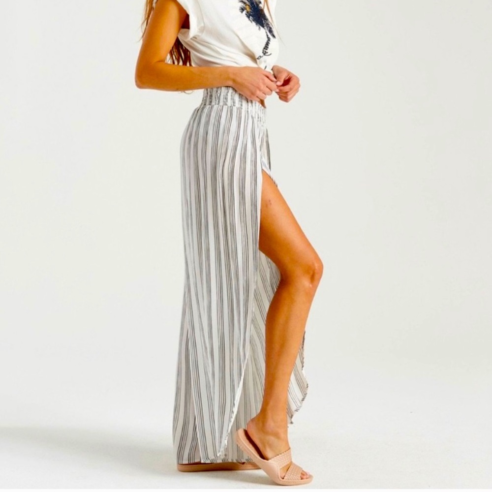 Billabong Flowy High-Slit Wrap Pant